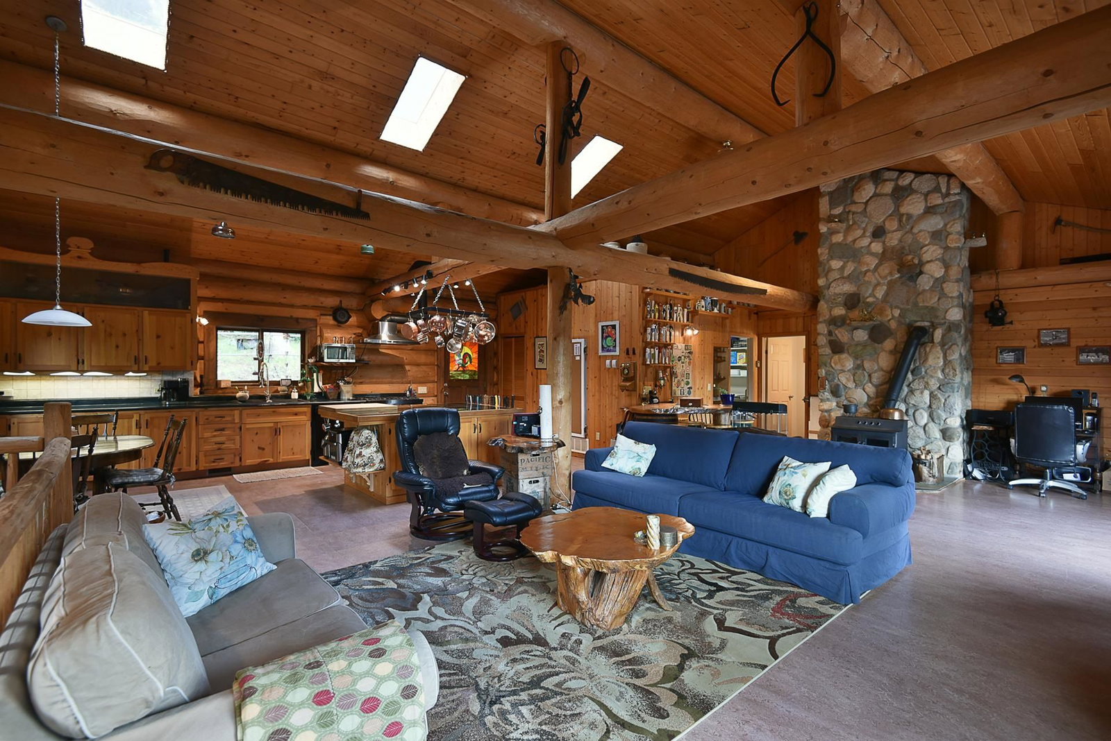 Listing Image 9