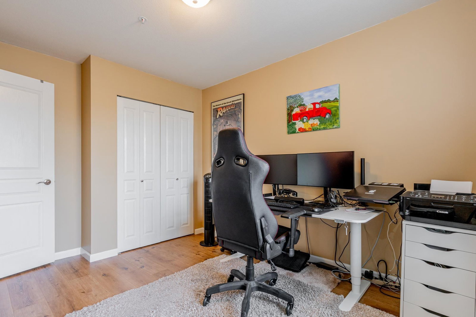 Listing Image 22