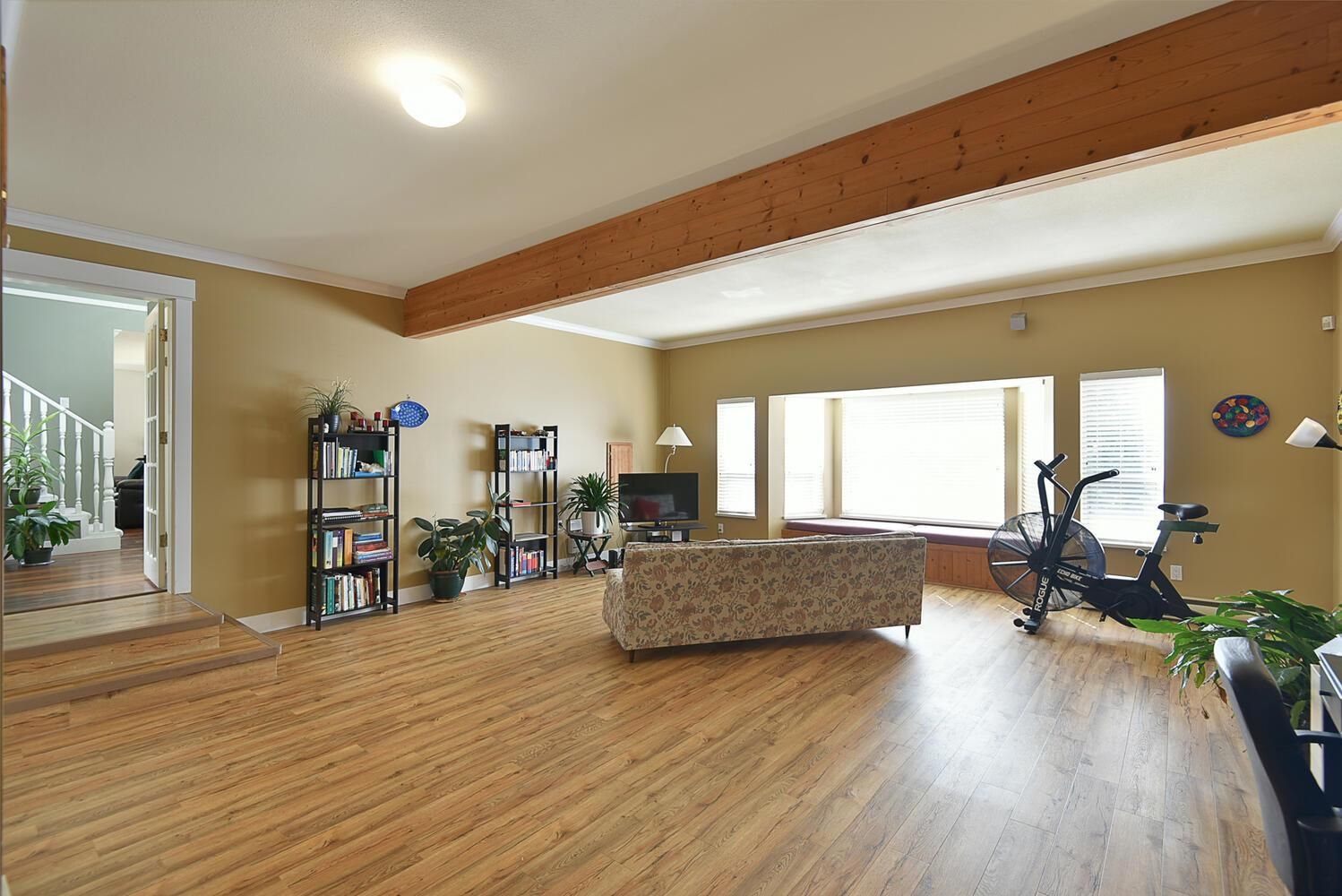 Listing Image 18