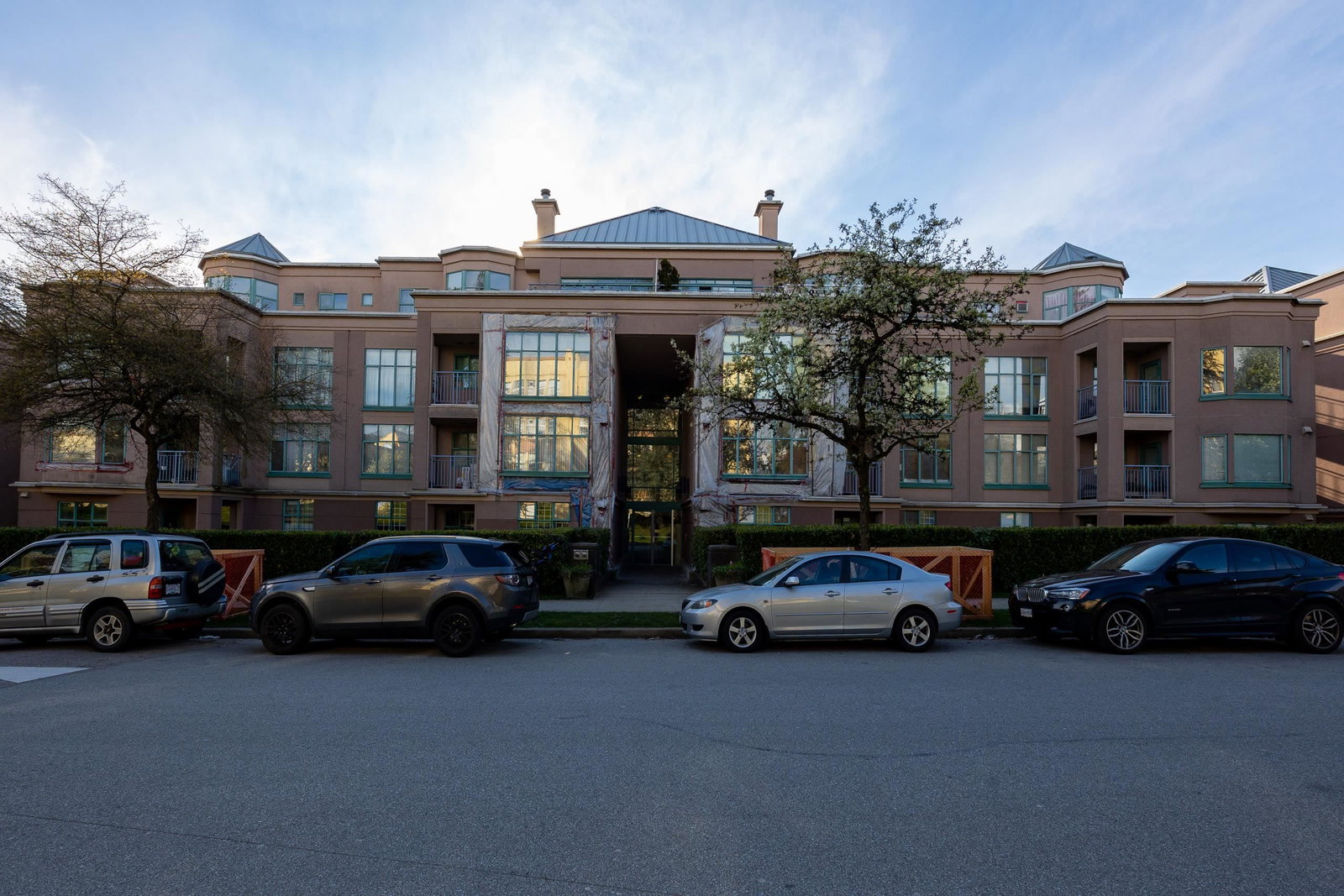 Listing Image 15