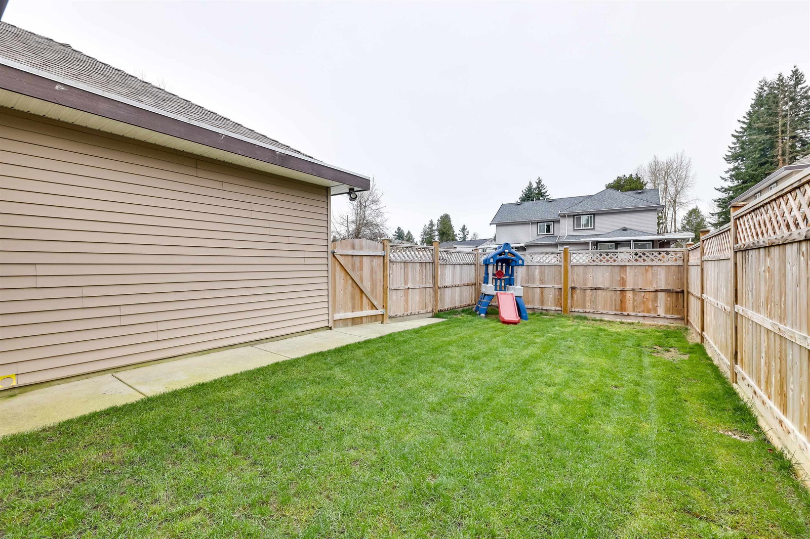 Listing Image 28