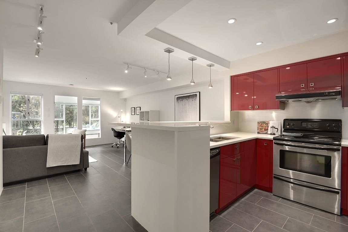 Listing Image 6