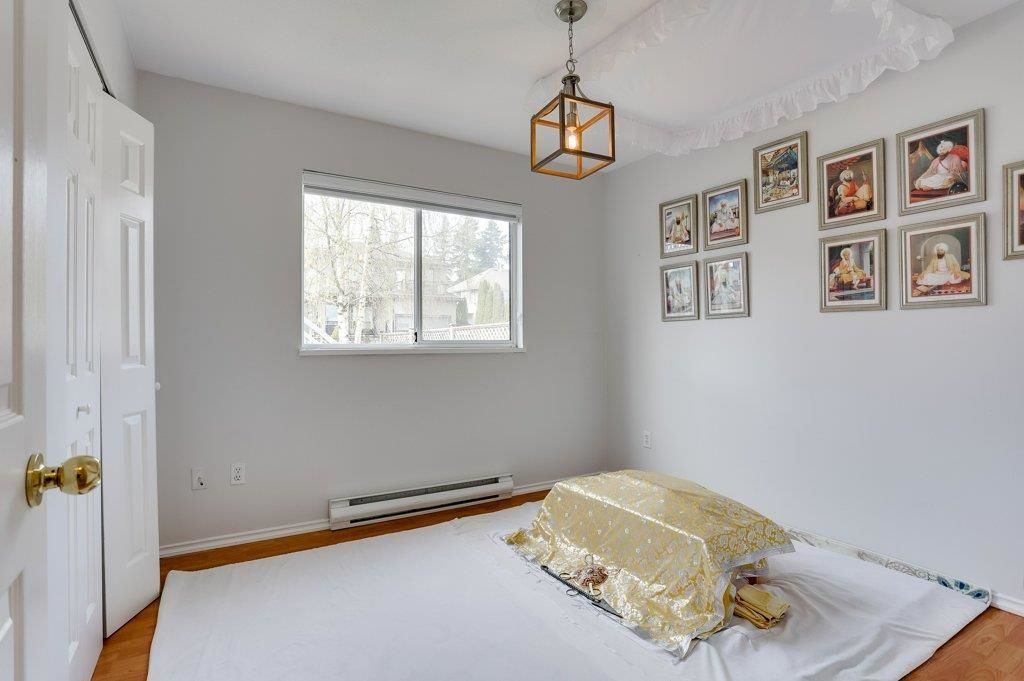 Listing Image 32