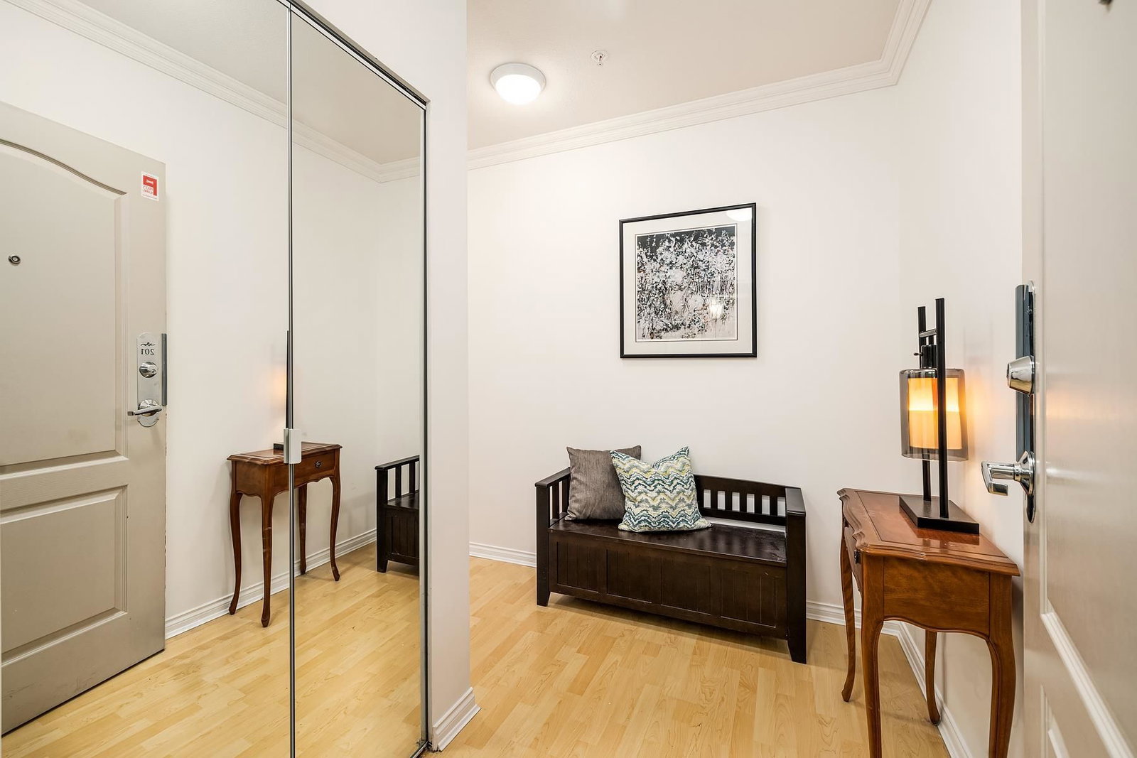 Listing Image 23