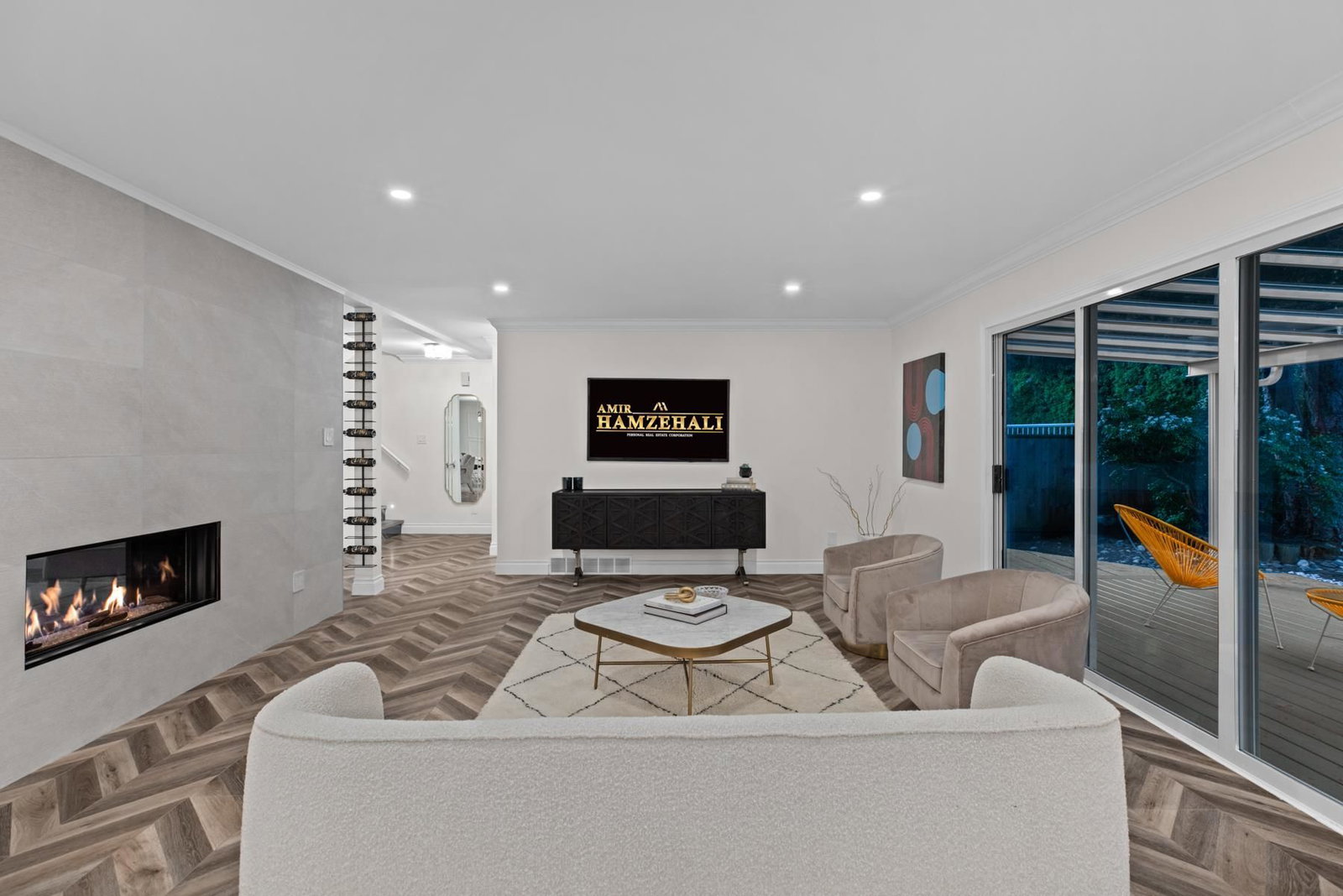 Listing Image 5