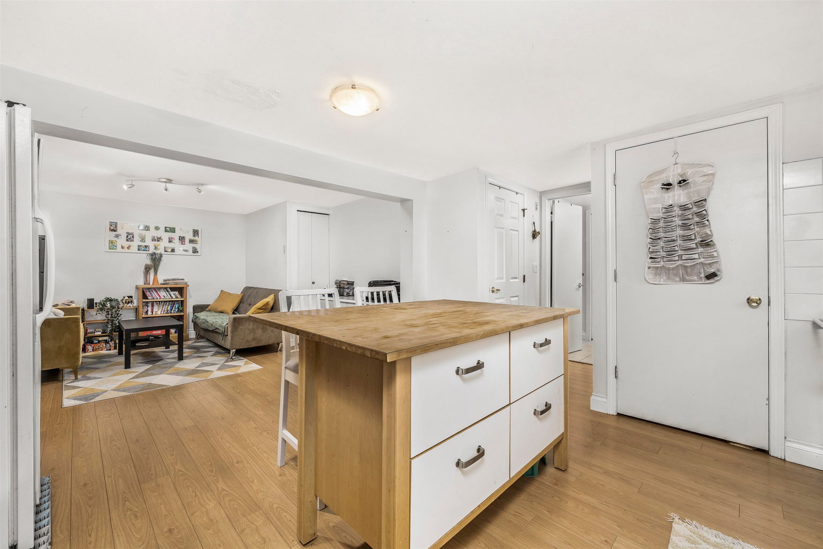 Listing Image 31