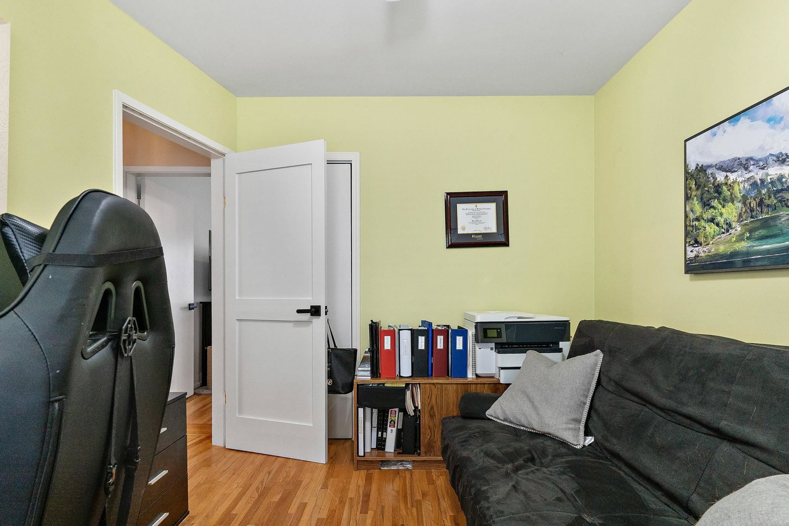 Listing Image 15