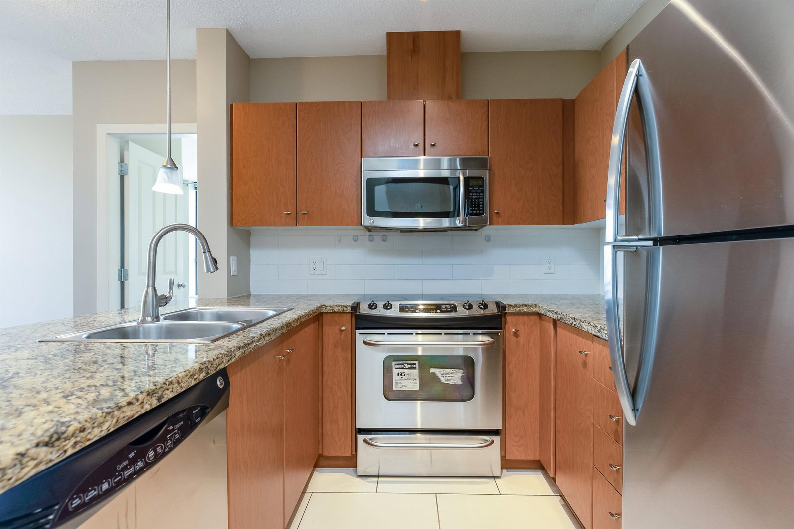 Listing Image 11