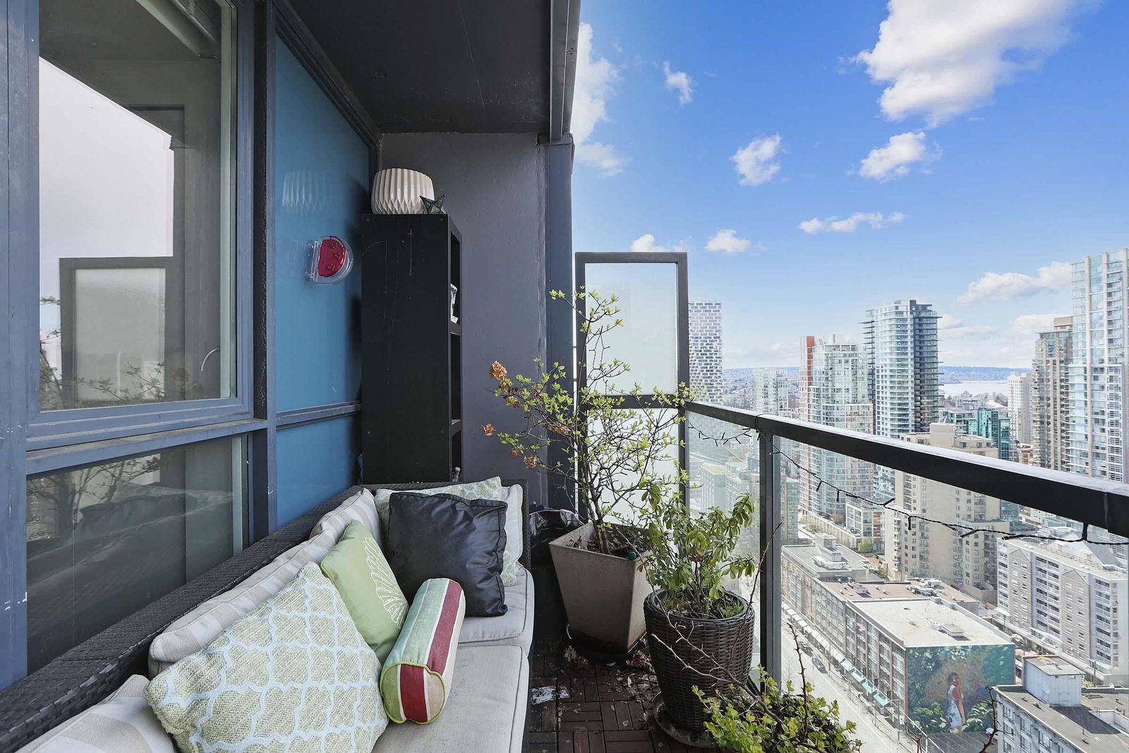 Listing Image 13