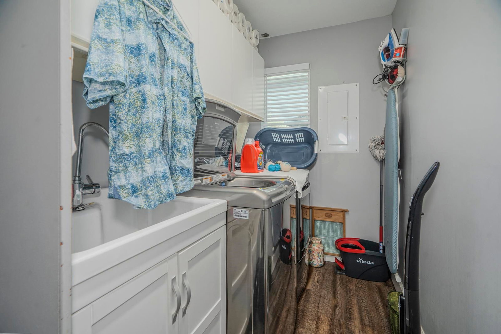 Listing Image 14