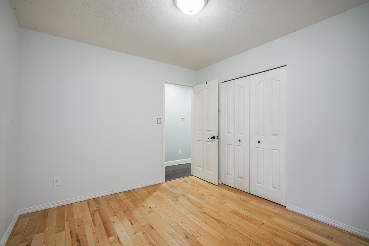 Listing Image 30