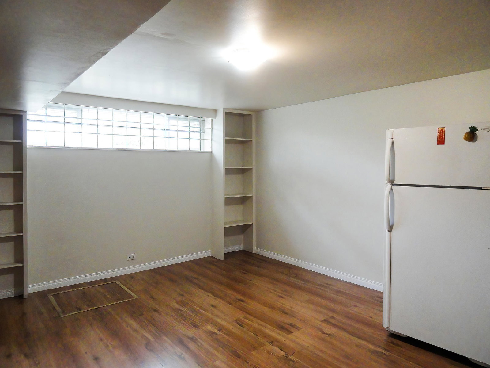 Listing Image 20