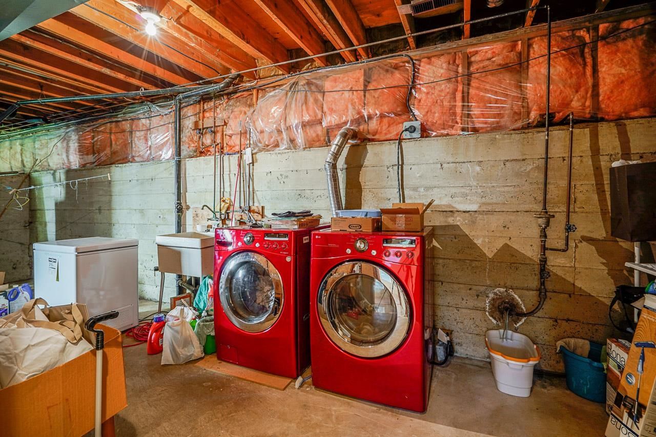 Listing Image 11
