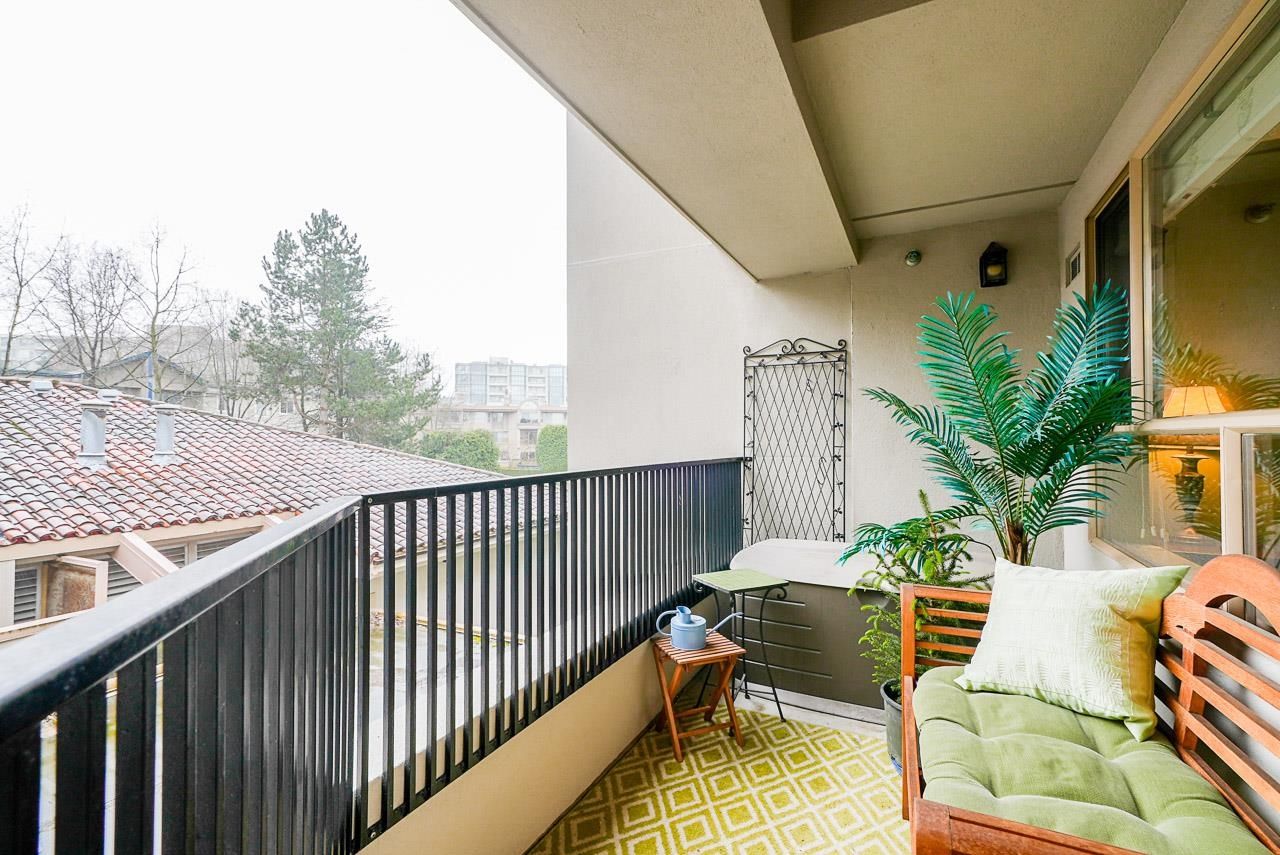 Listing Image 22