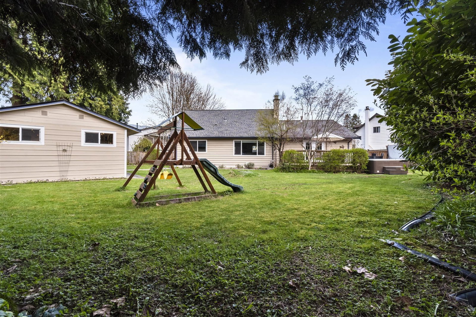 Listing Image 22