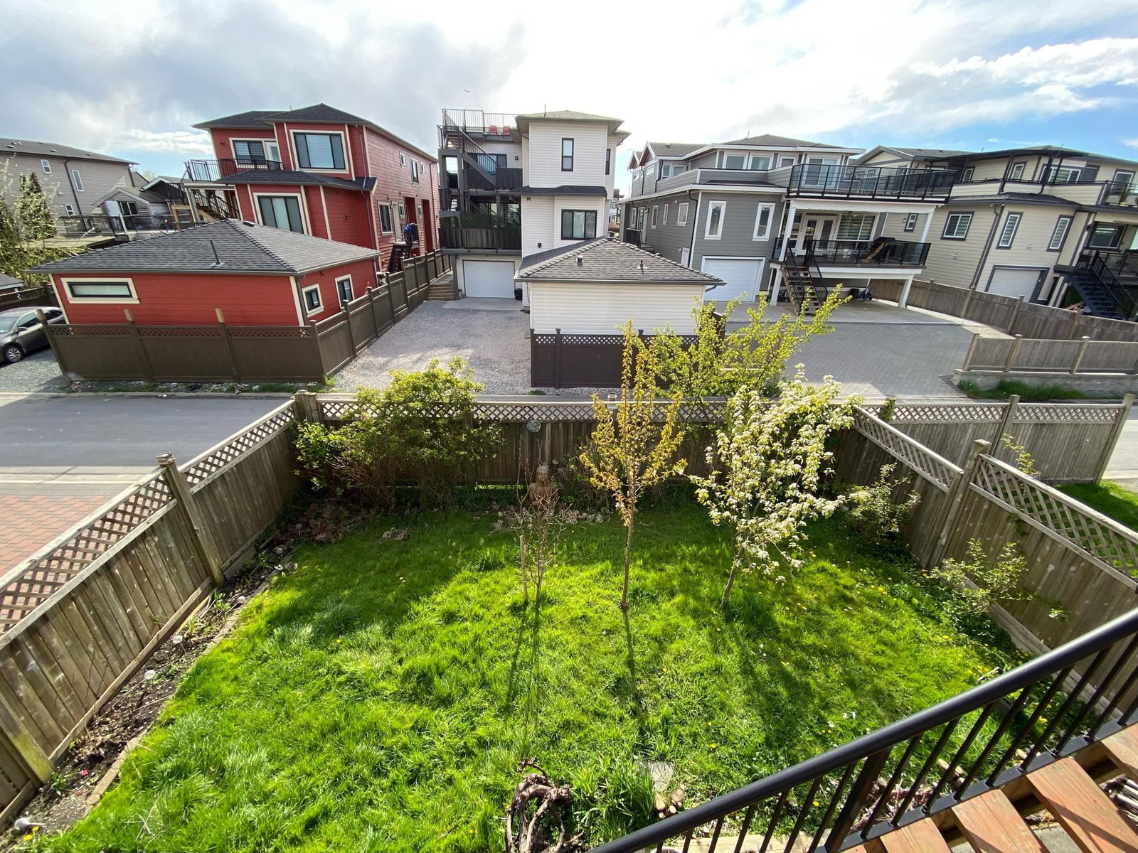 Listing Image 15