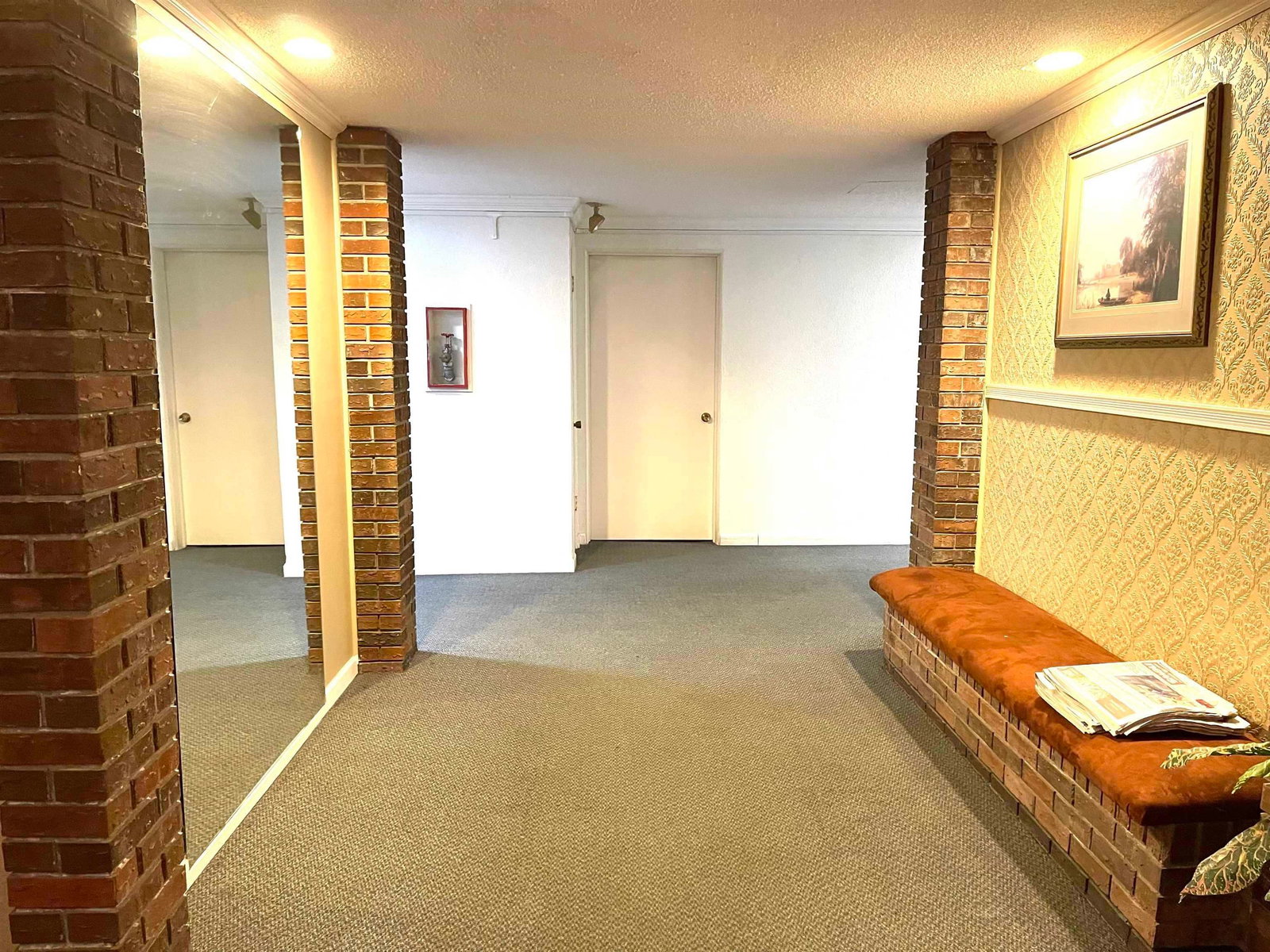 Listing Image 38