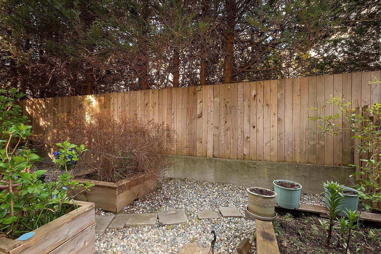 Listing Image 23