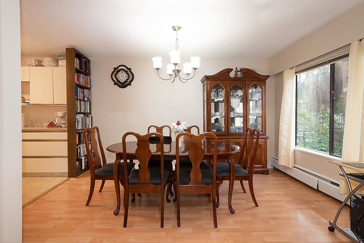 Listing Image 8