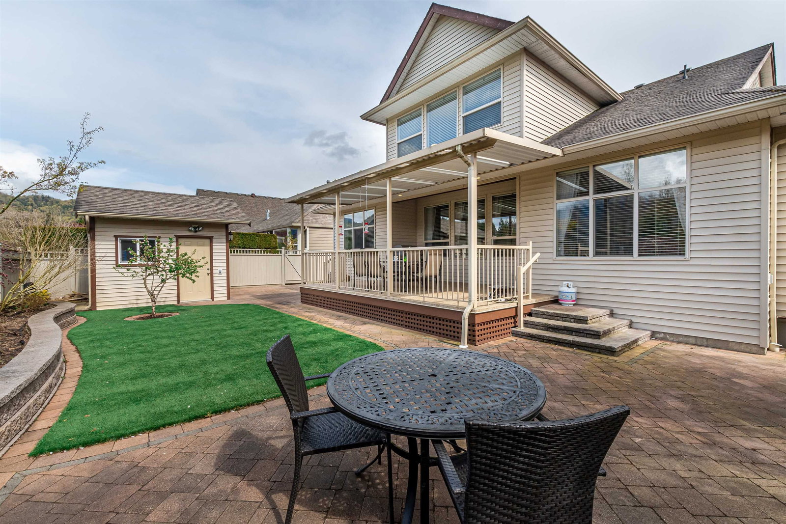Listing Image 6