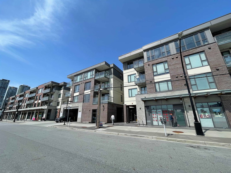 PH42 - 5355 Lane Street, Burnaby, V5H 0H1 | Image 3
