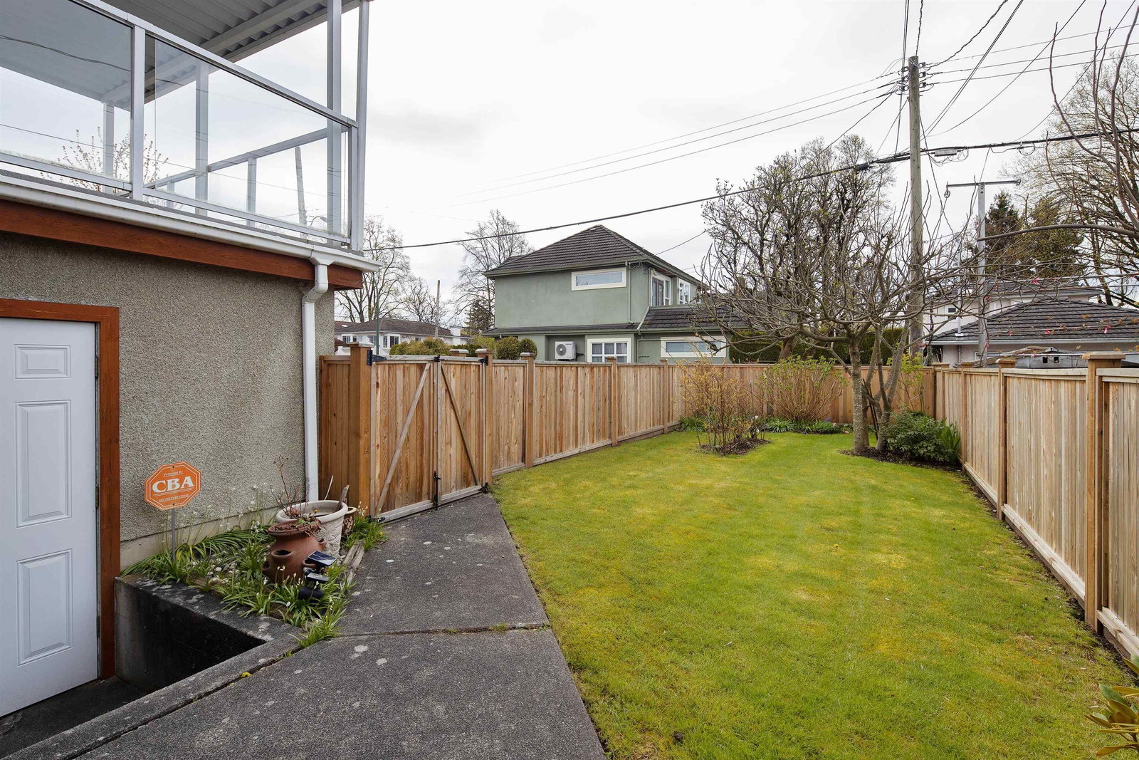 Listing Image 19