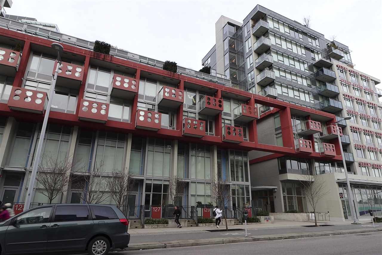 Listing Image 19