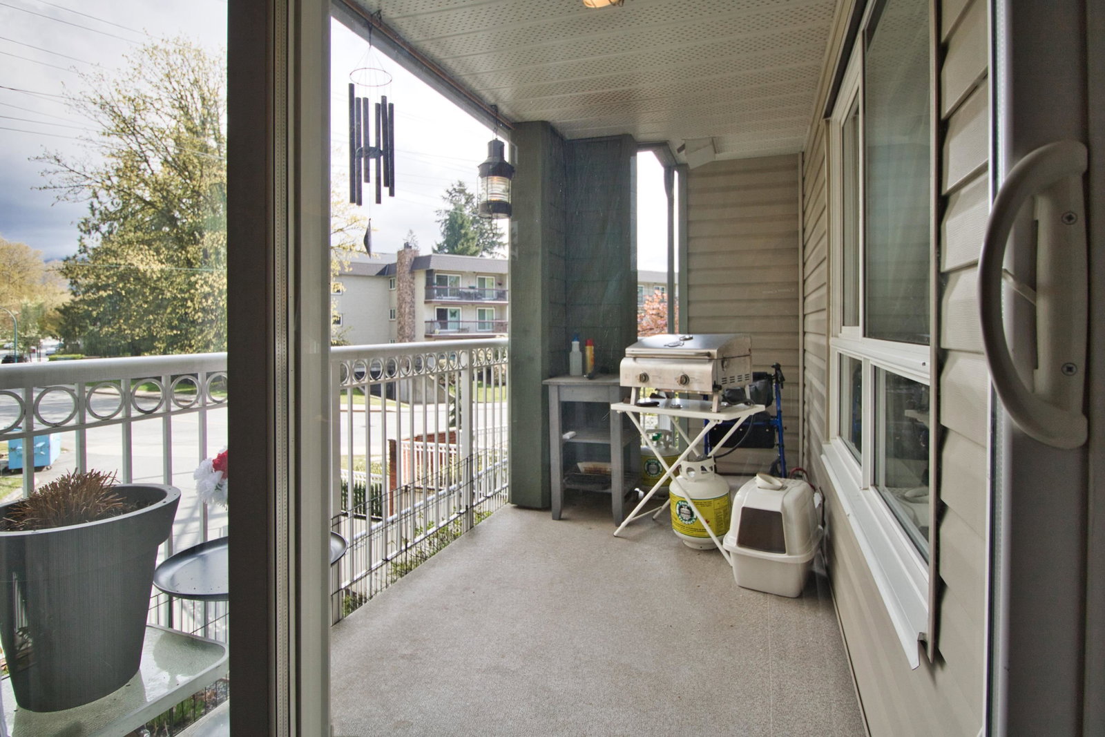 Listing Image 30