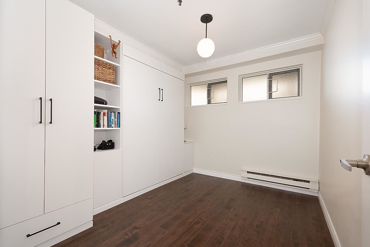 Listing Image 16