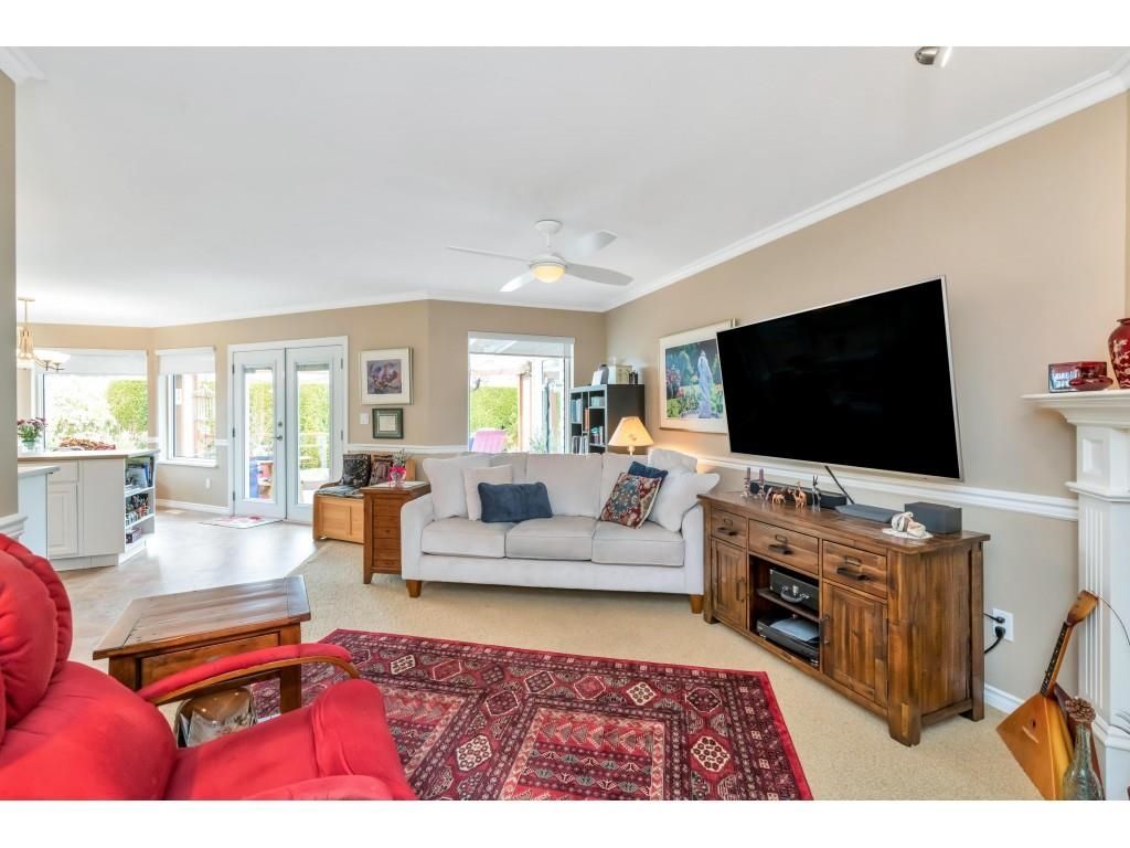 Listing Image 18