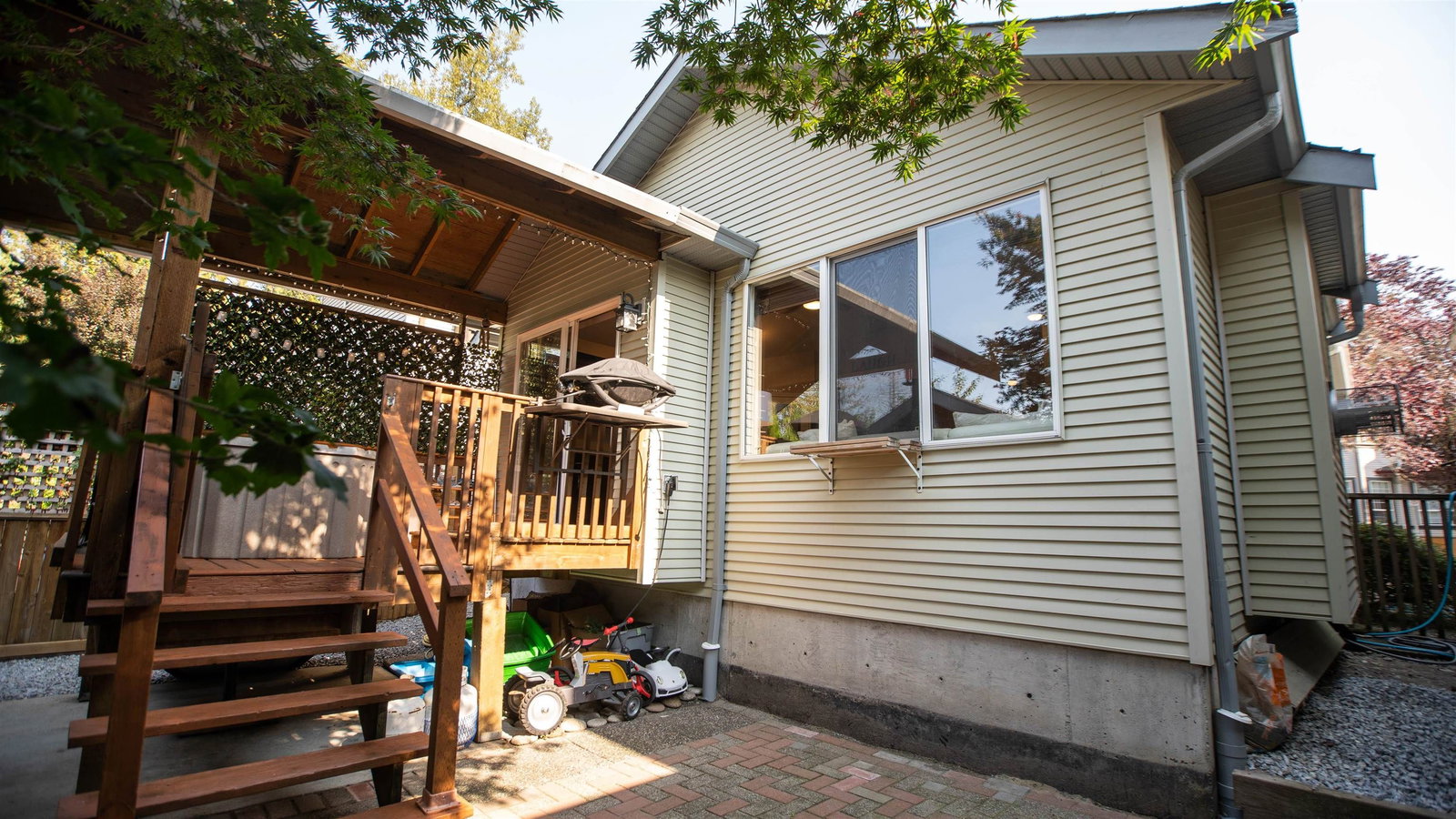 Listing Image 18