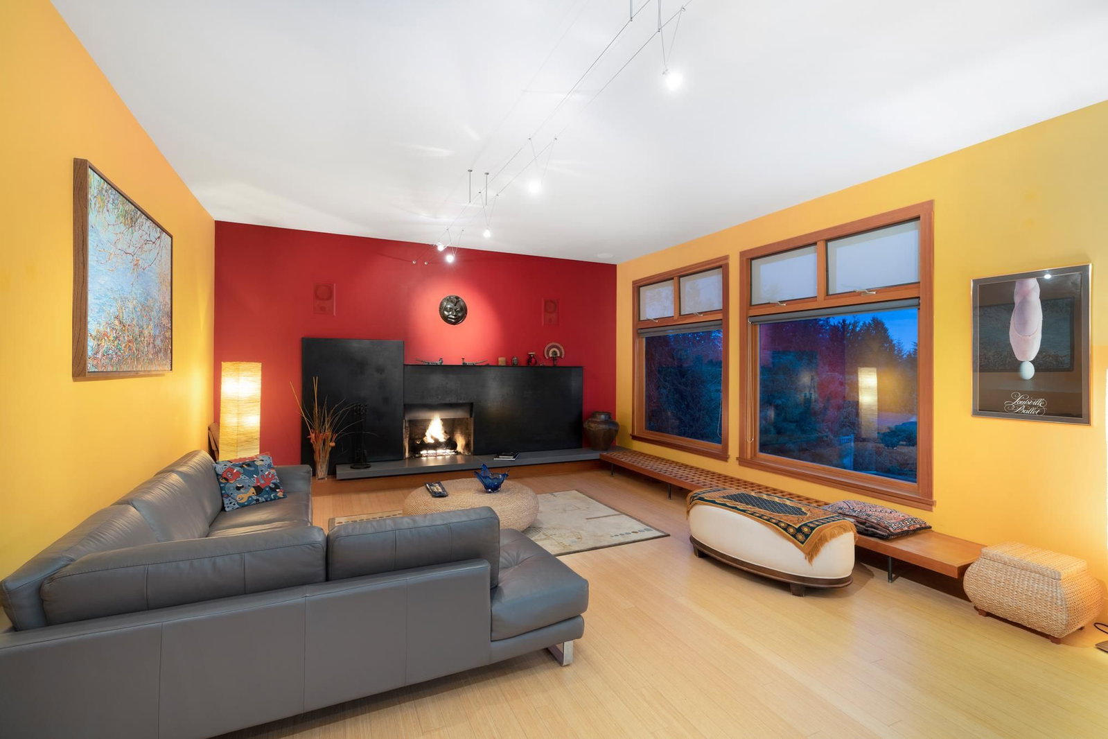 Listing Image 15