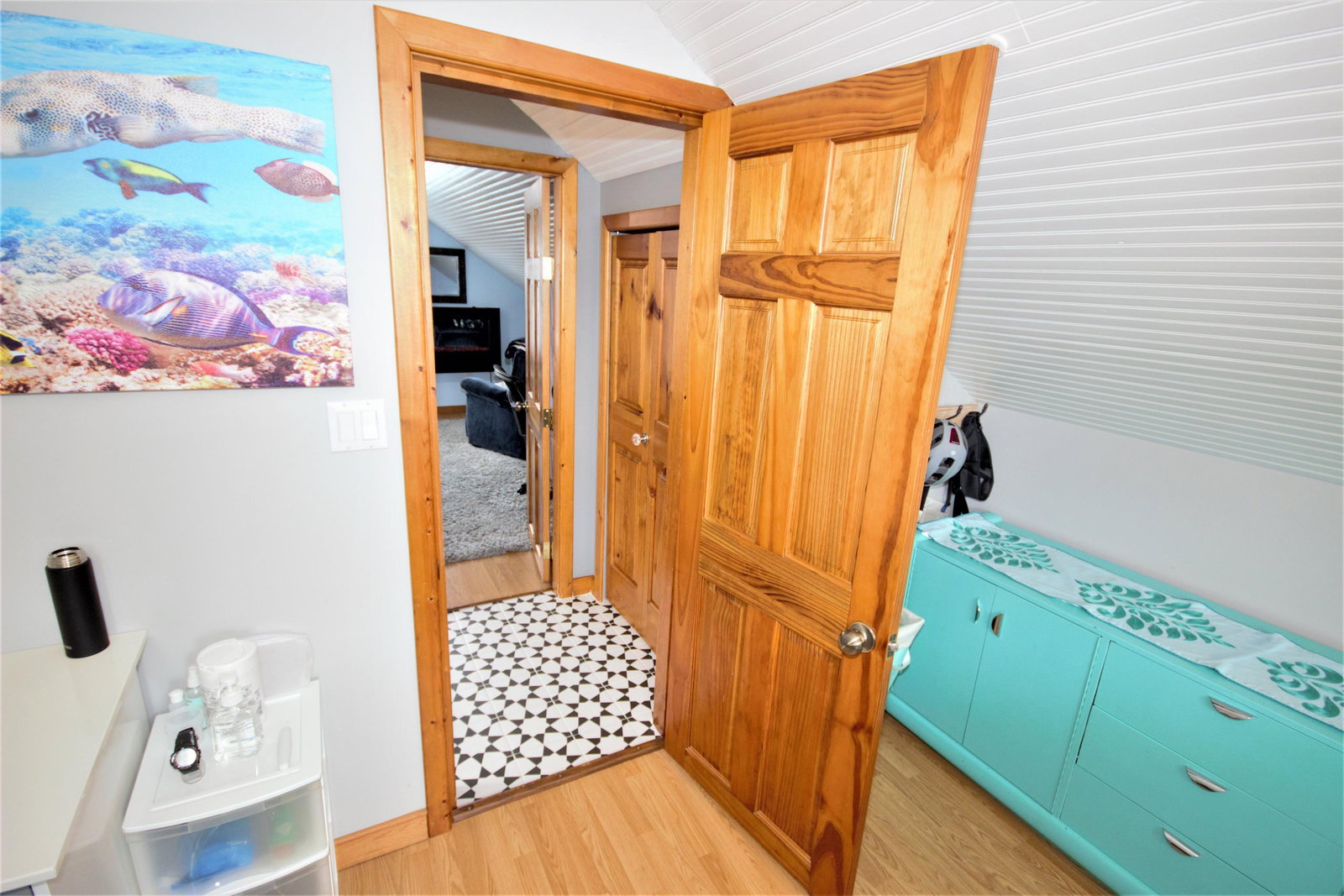 Listing Image 22