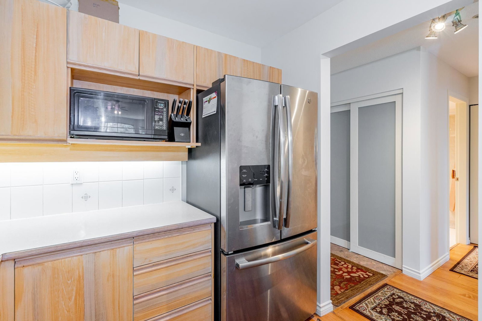 Listing Image 18