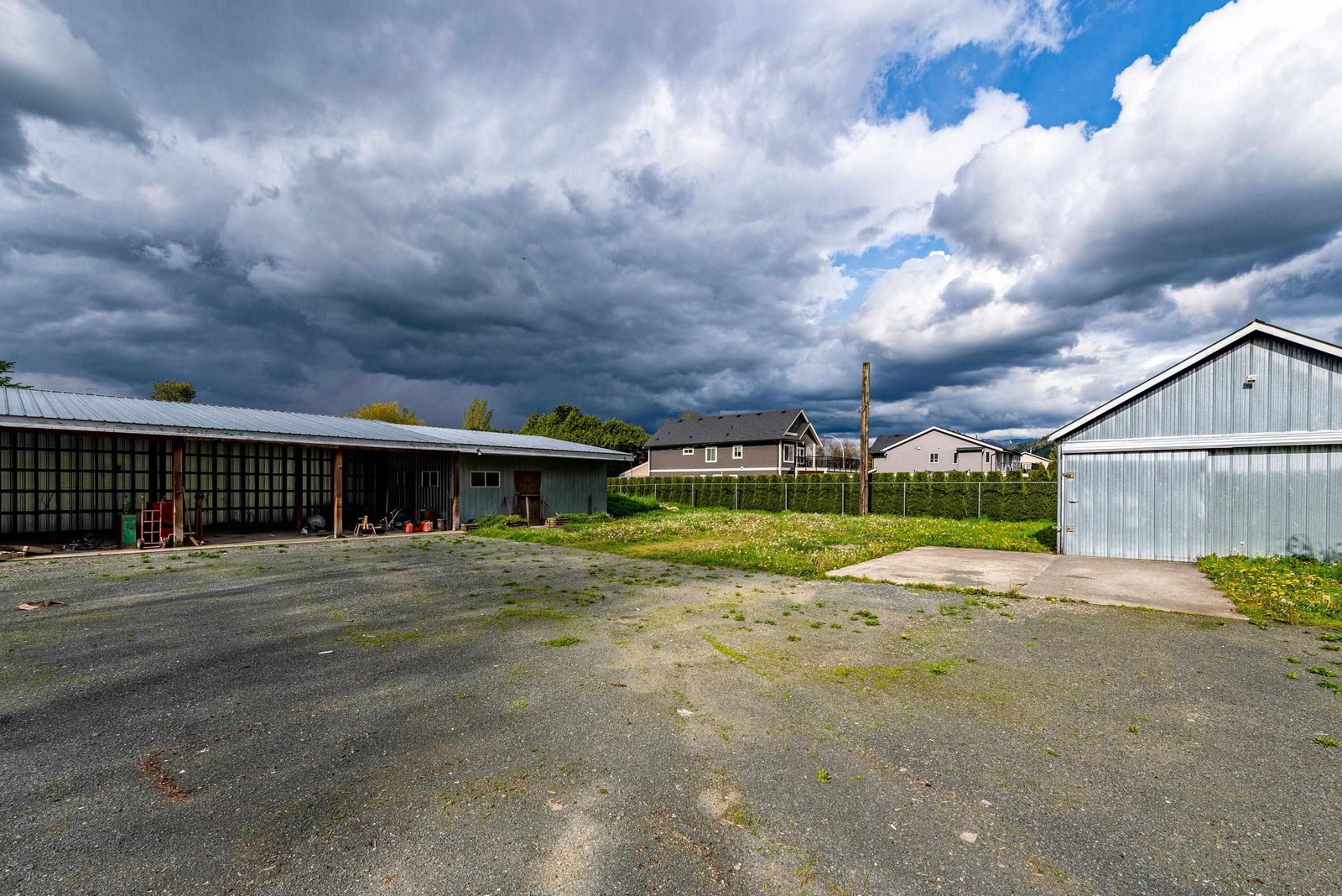 Listing Image 13
