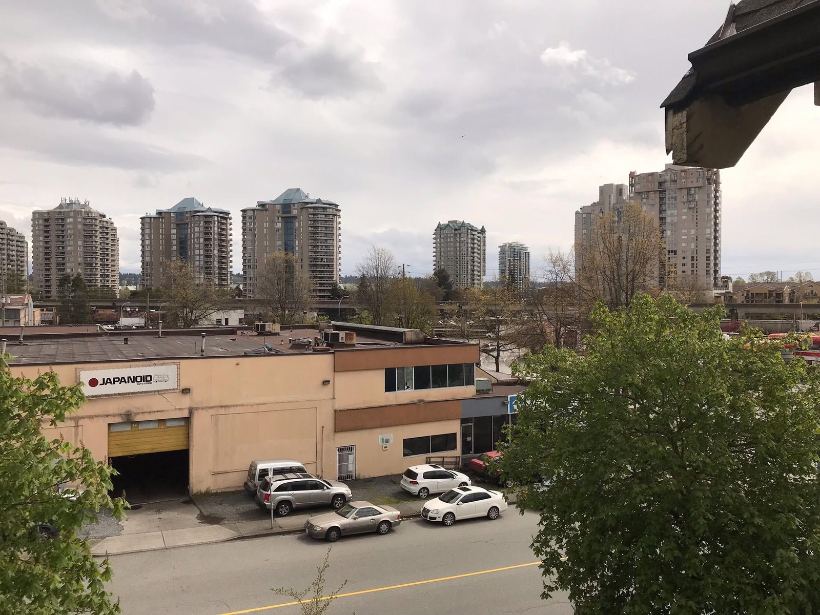 Listing Image 15