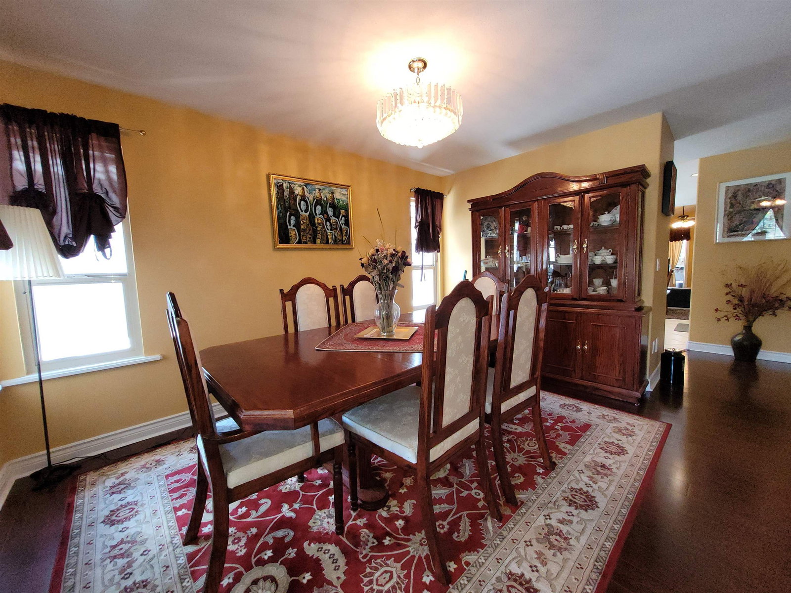 Listing Image 8