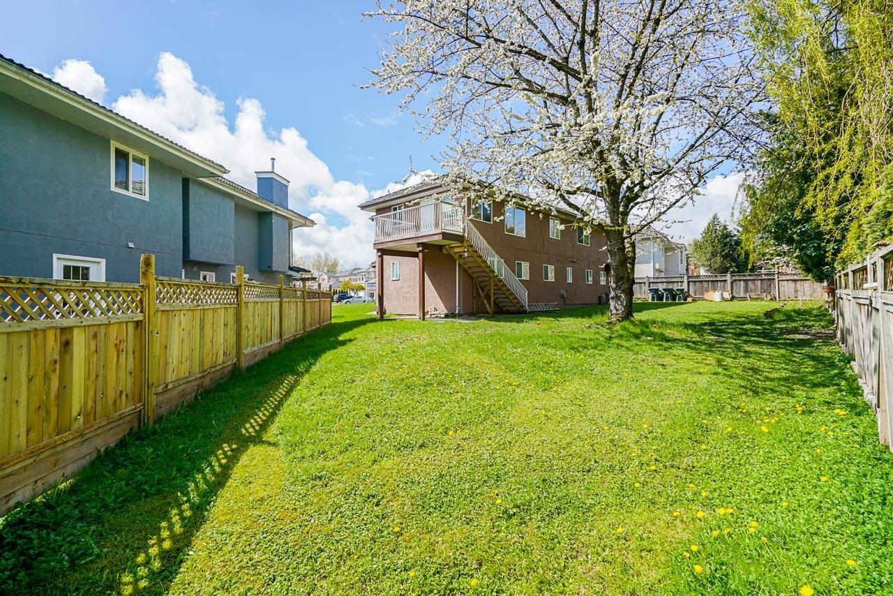 Listing Image 29
