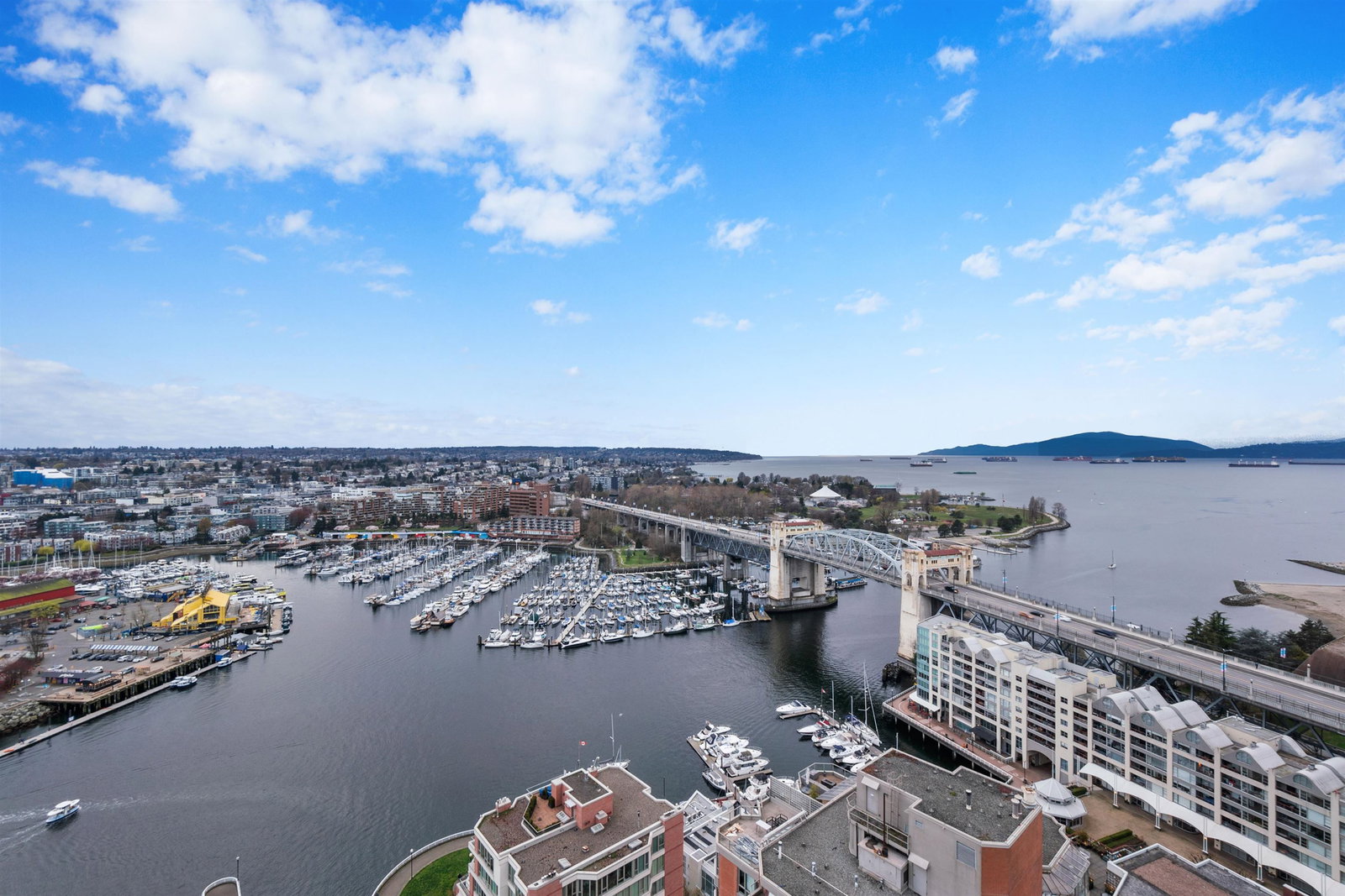 Listing Image 9