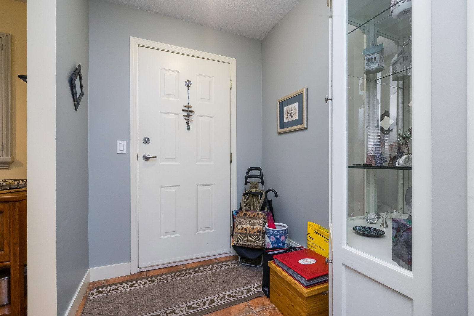 Listing Image 5