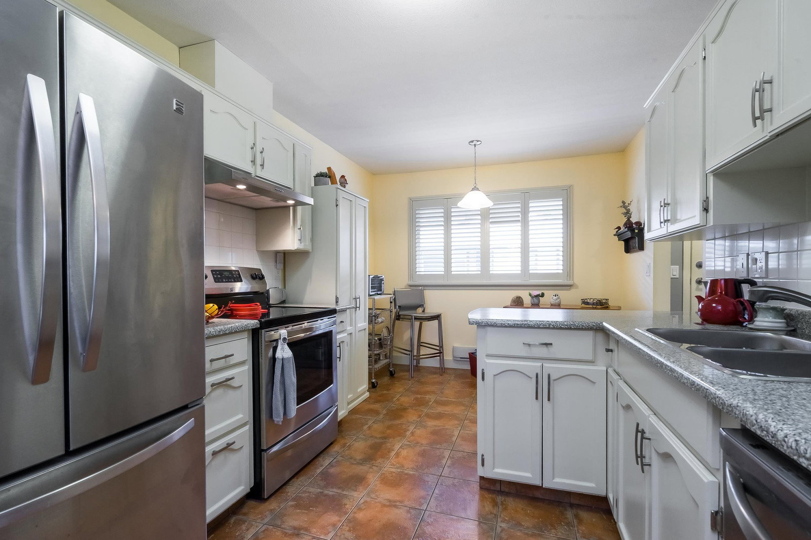 Listing Image 8