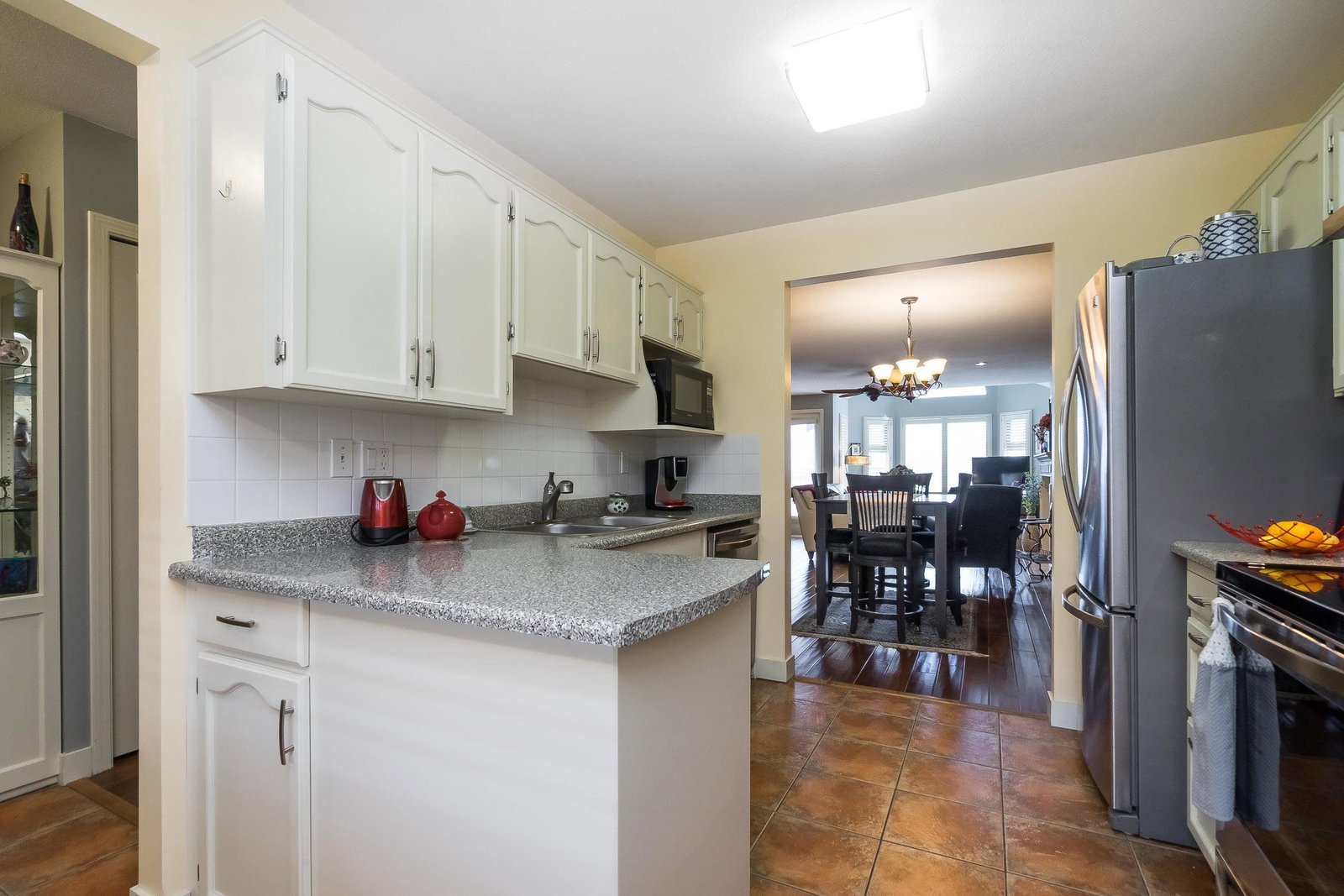 Listing Image 9