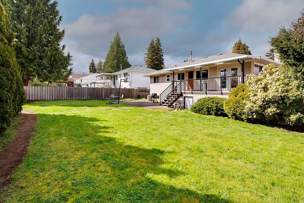 Listing Image 19