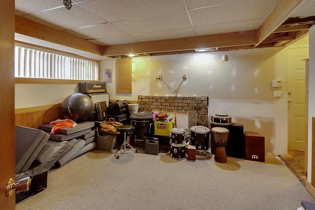 Listing Image 32