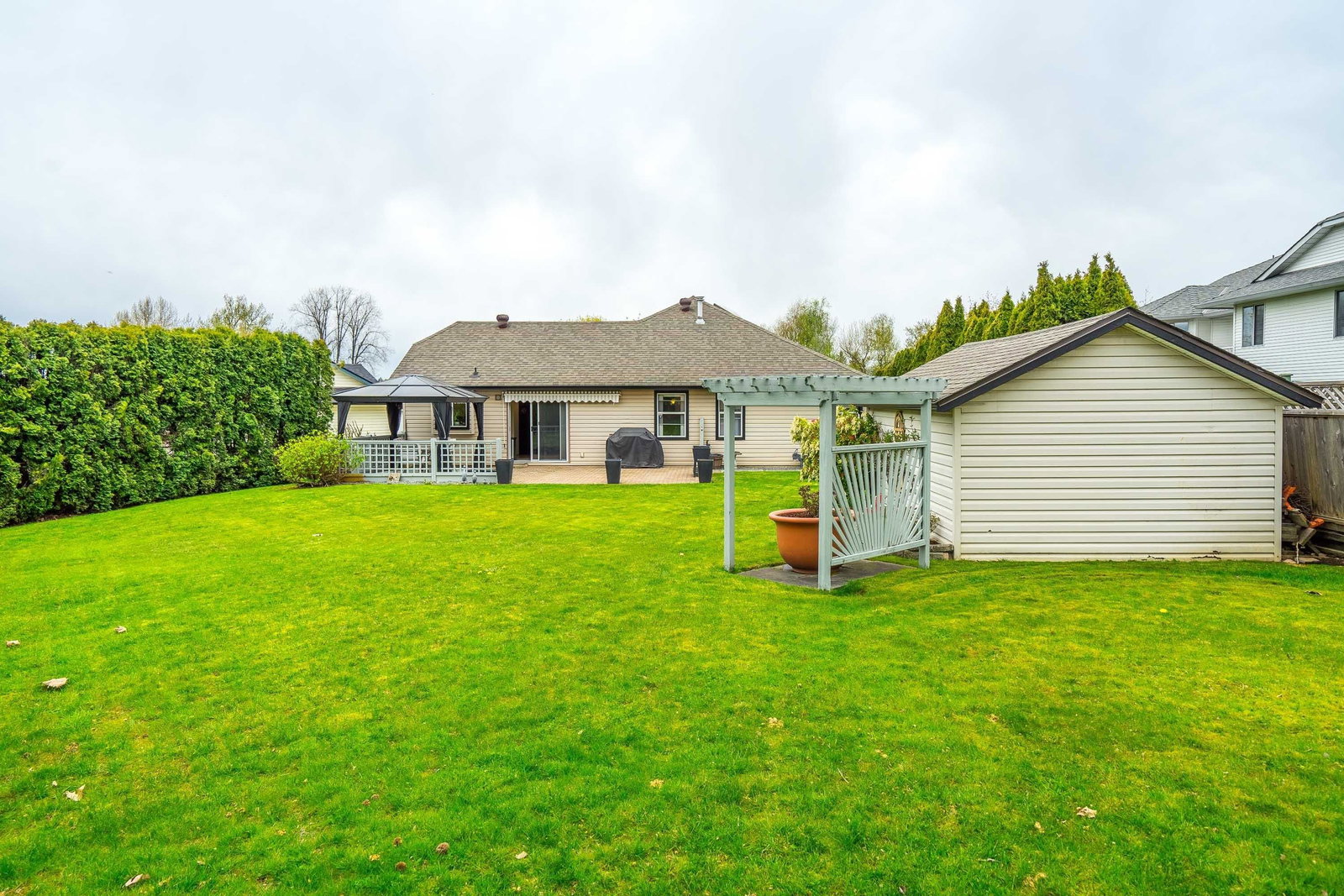 Listing Image 24