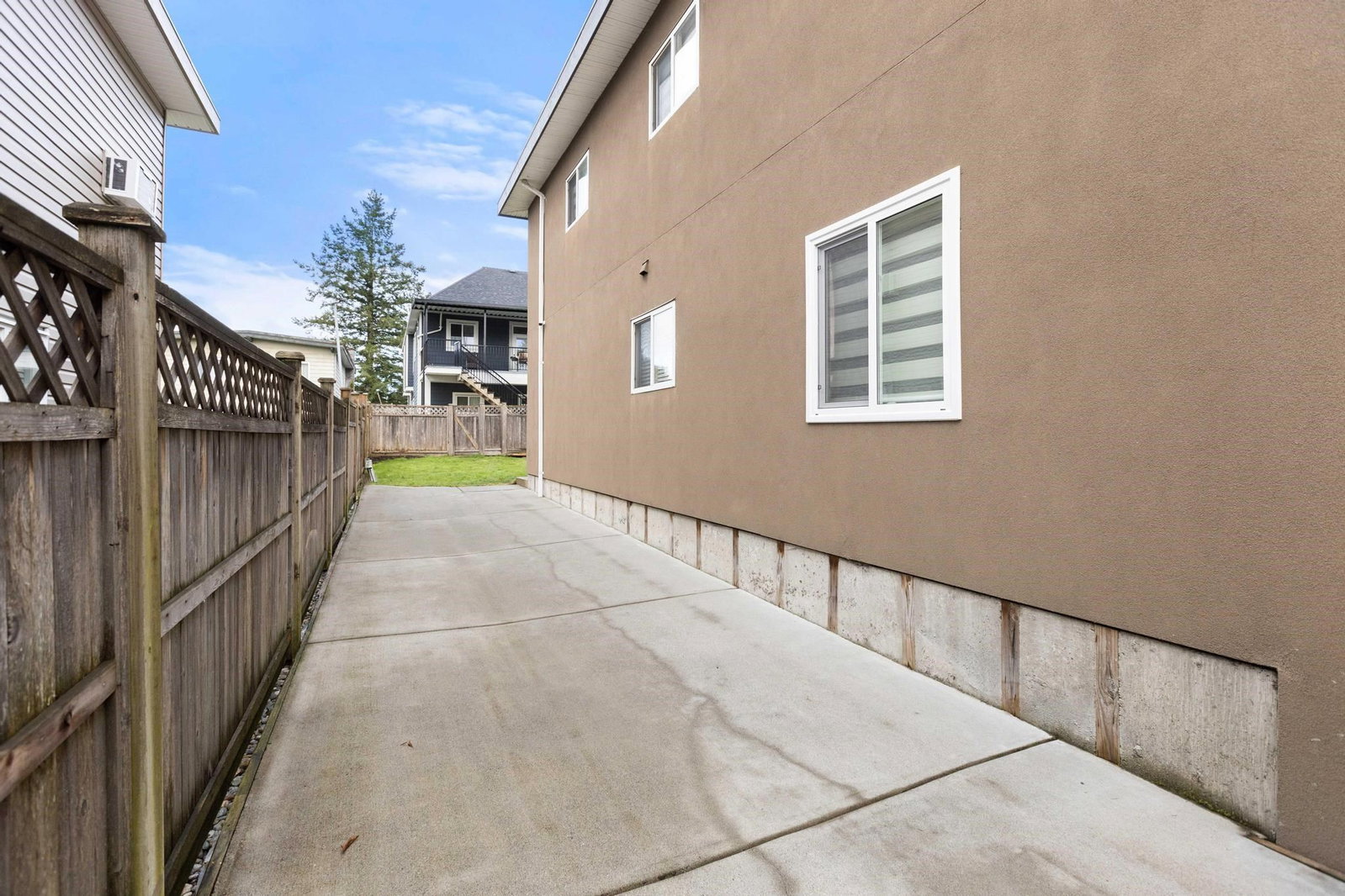 Listing Image 39