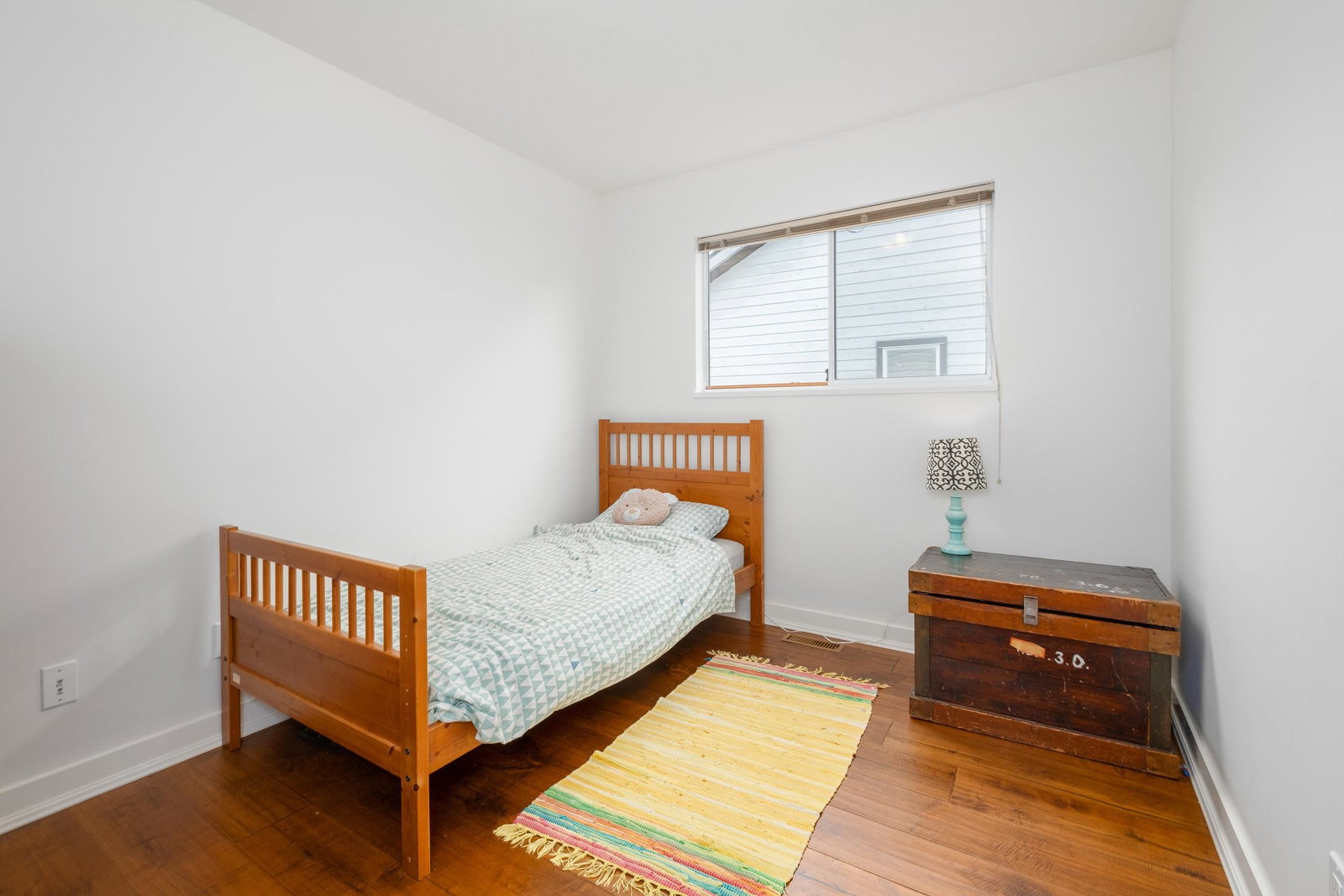 Listing Image 23