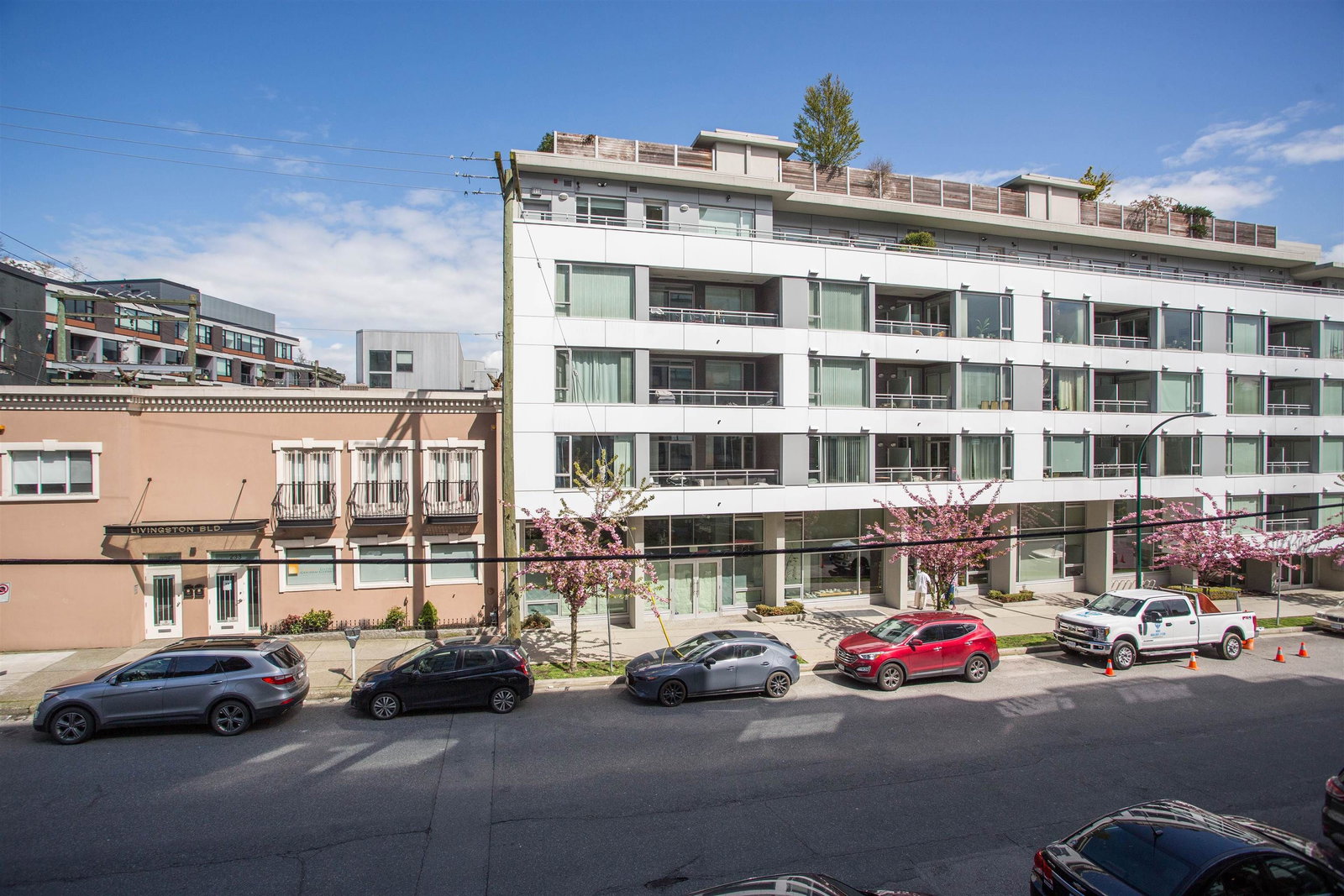 Listing Image 23