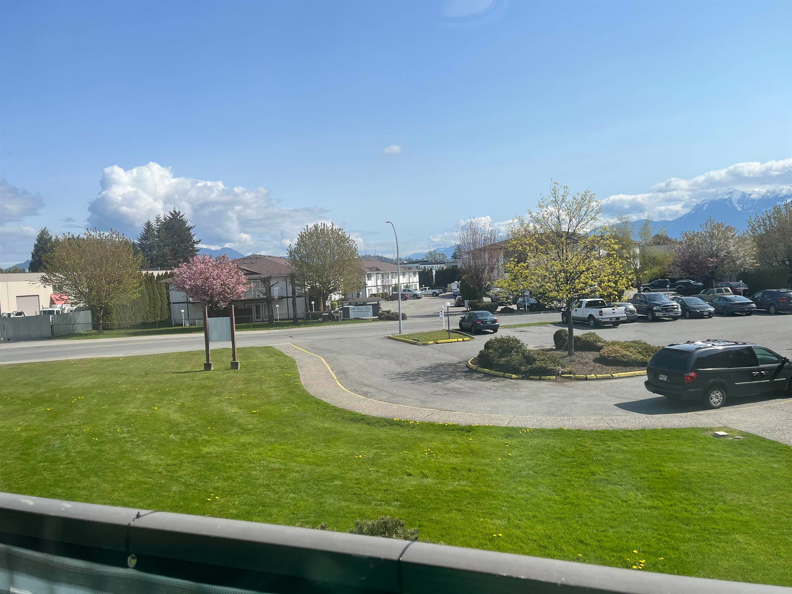 Listing Image 13