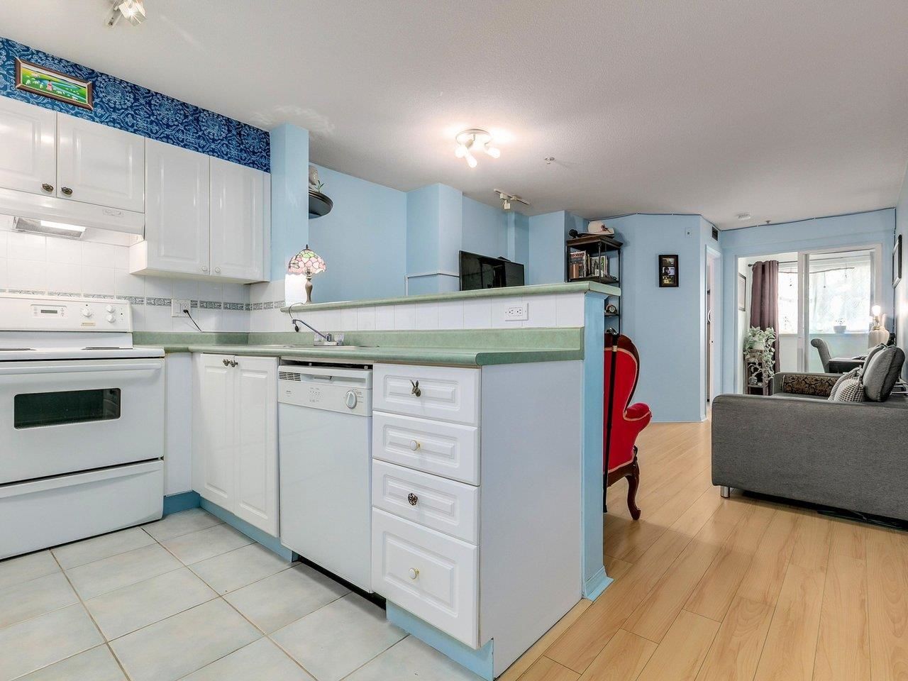 Listing Image 13